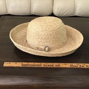 Liz Claiborne straw hat